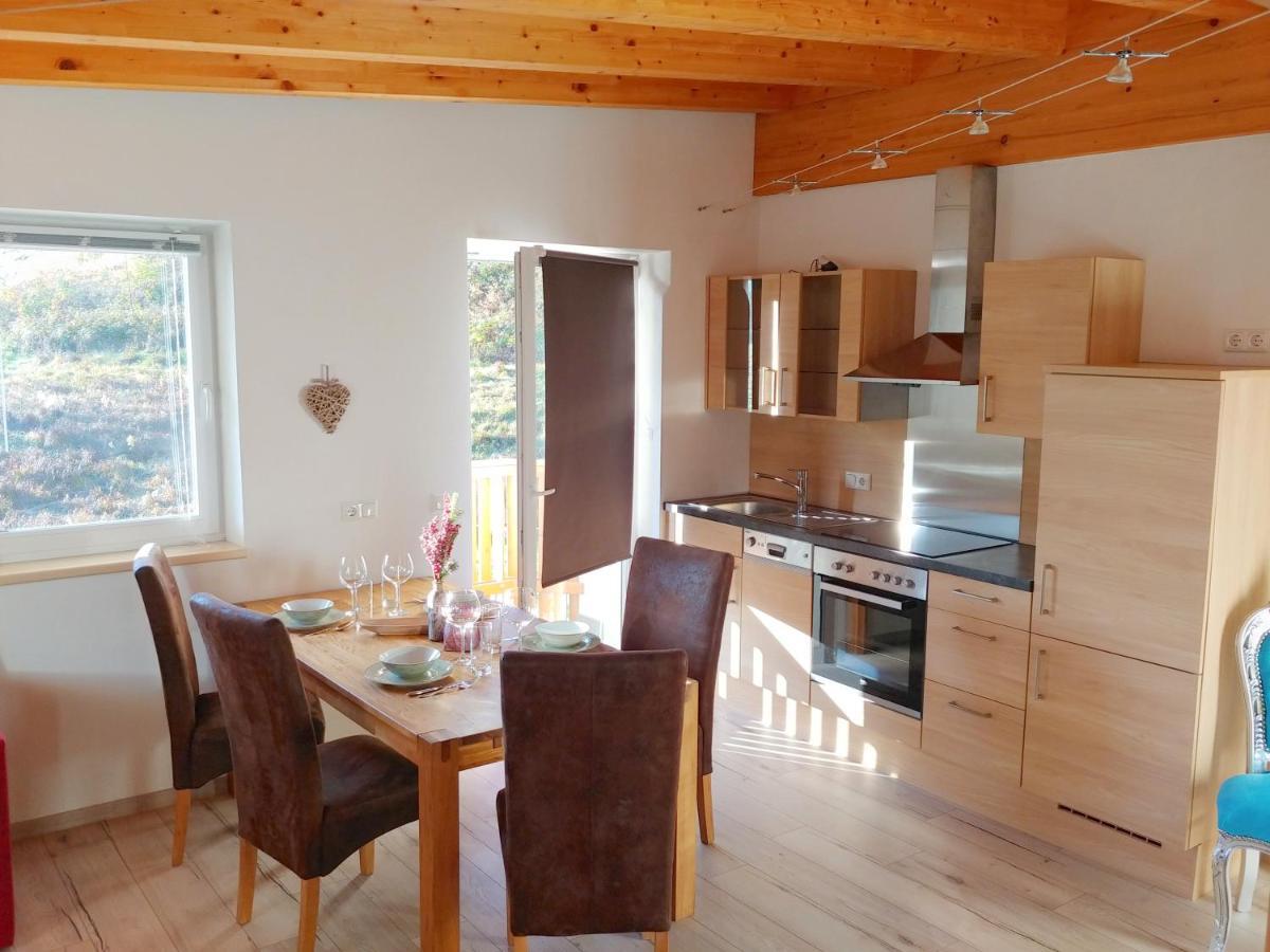 Raffler Apartment *
